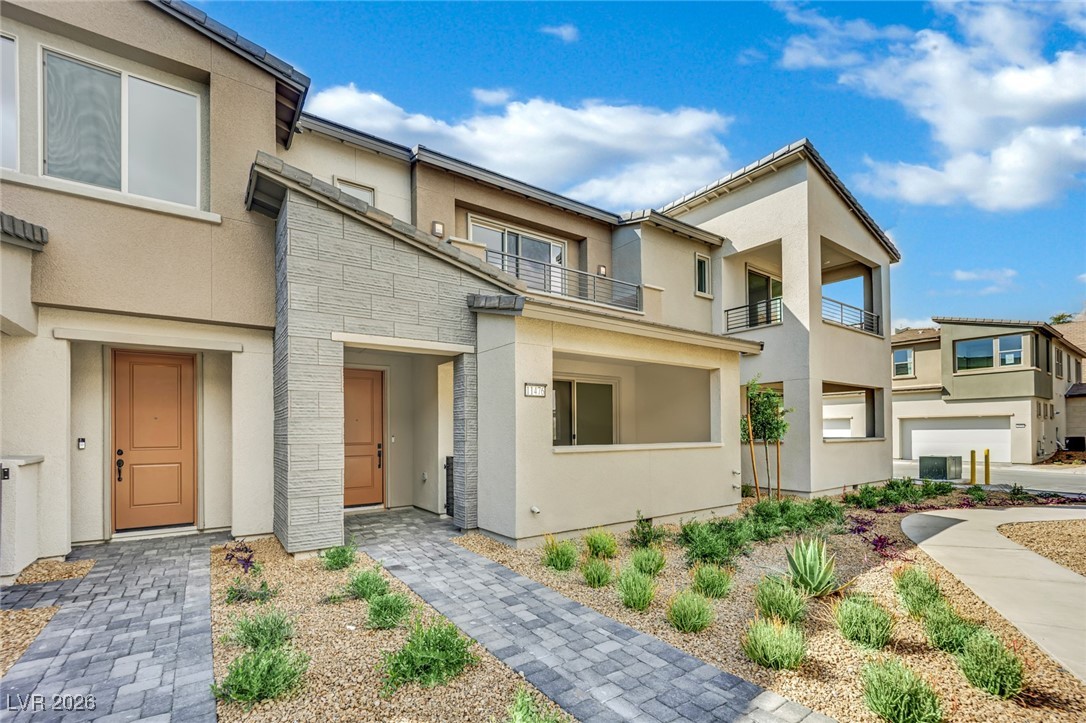 11476 PANOLEDGE Avenue