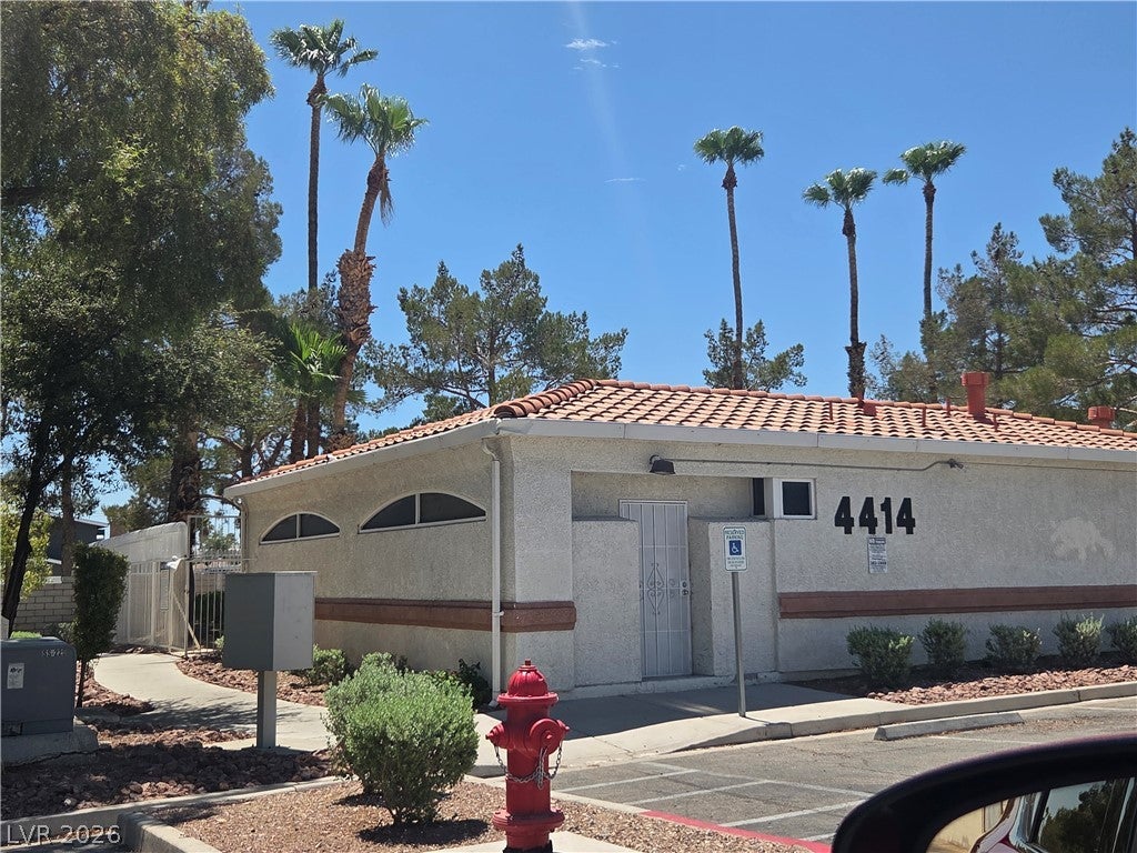 4320 W LakeMead Boulevard 202