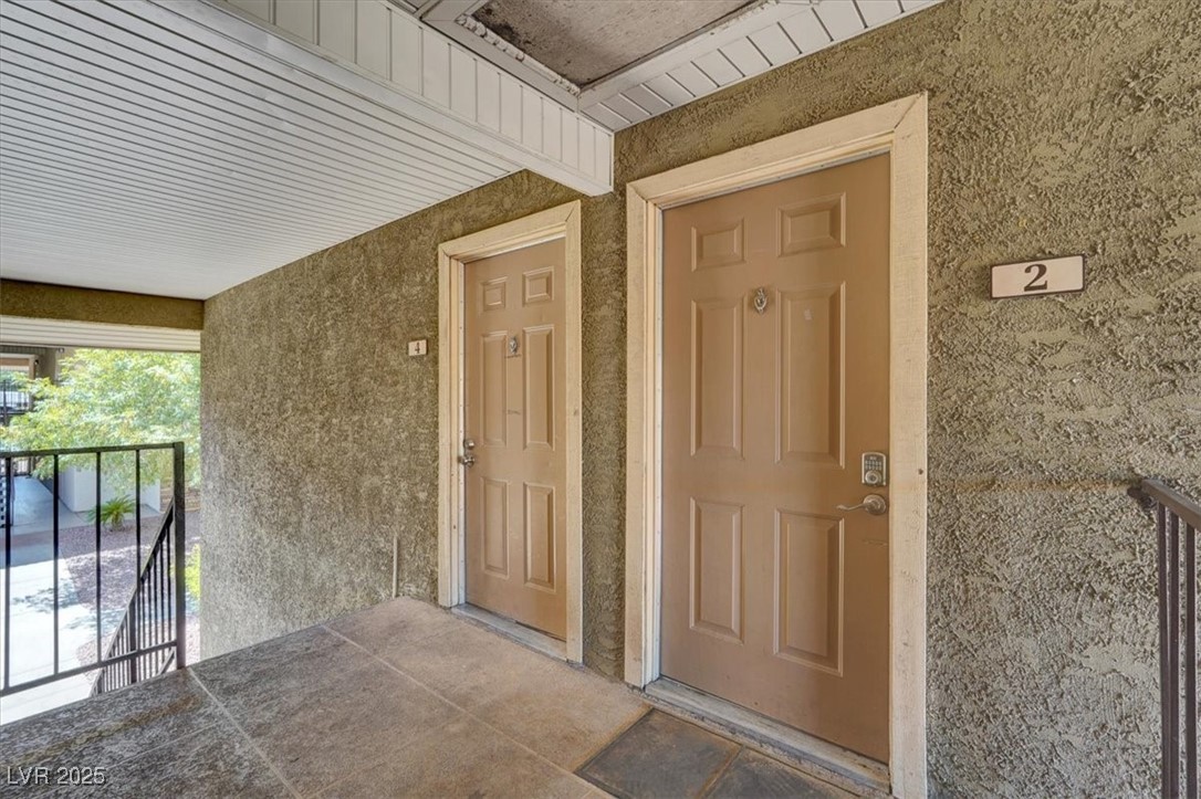4400 Sandy River Drive 2