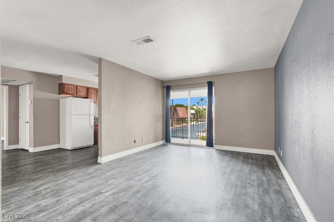 4400 Sandy River Drive 2
