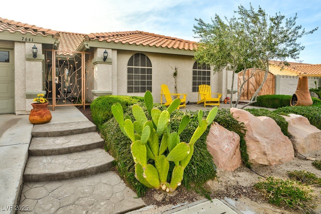7641 Descanso Lane