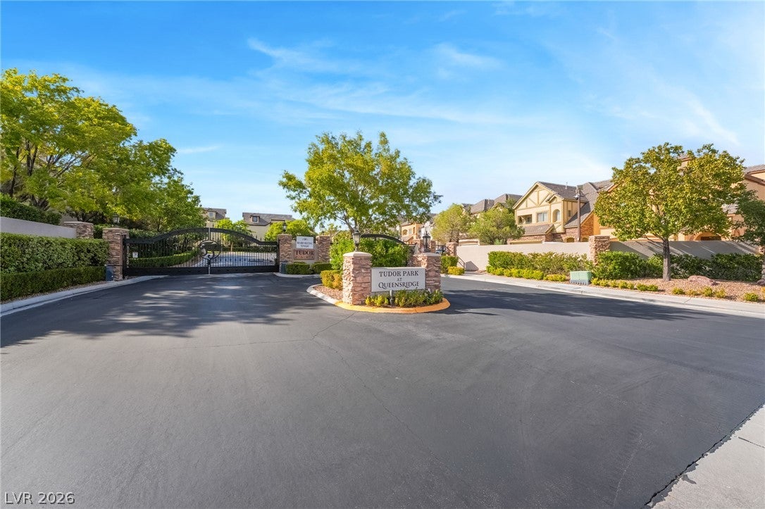 9157 Tudor Park Place