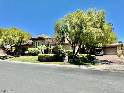Homes For Sale - 4738 Laurel Canyon Street<br/> Las Vegas, NV 89129