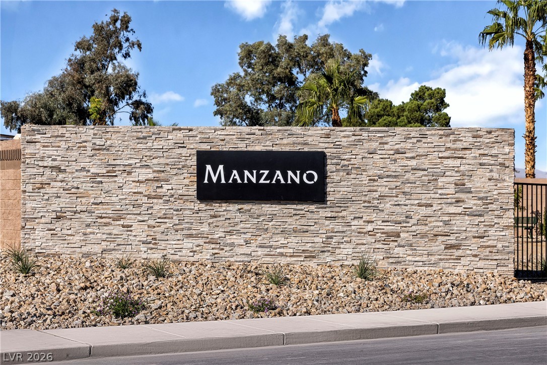 2707 Cibola Forest Street