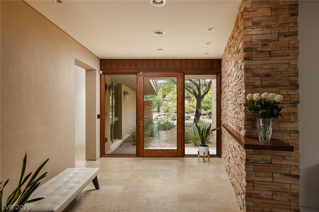 58 Meadowhawk Lane