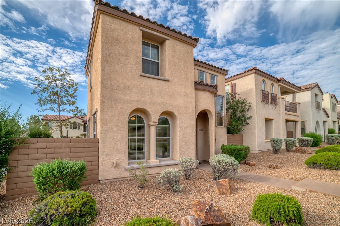 12028 Hathaway Pines Lane