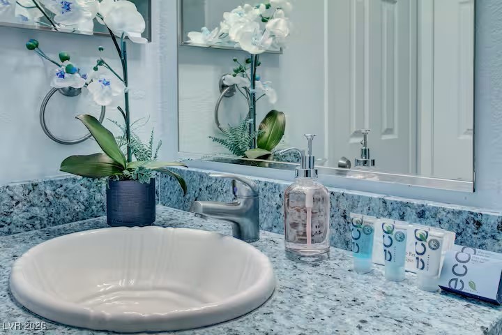 4200 S Valley View Boulevard 2117