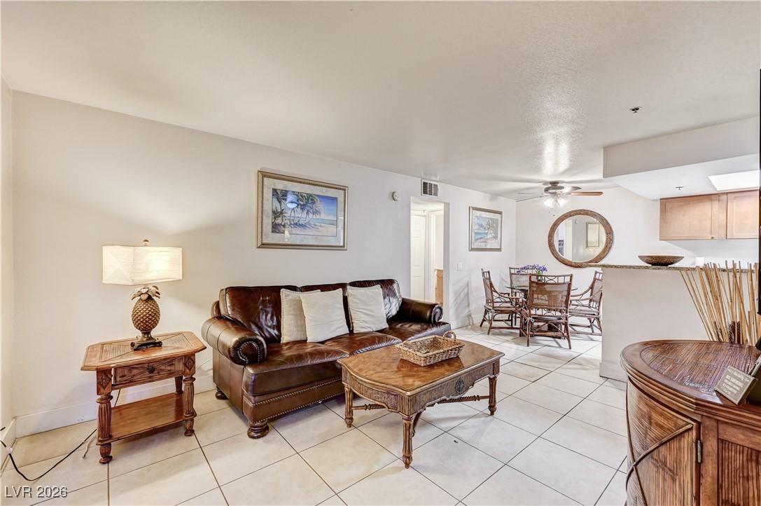 4200 S Valley View Boulevard 2117