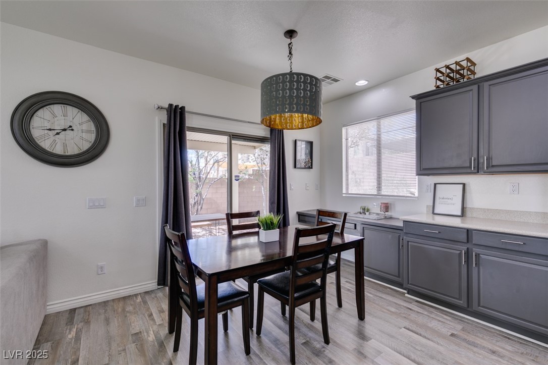 North Las Vegas, Nevada 89081, United States, 4 Bedrooms Bedrooms, ,3 BathroomsBathrooms,Residential,Active,182492