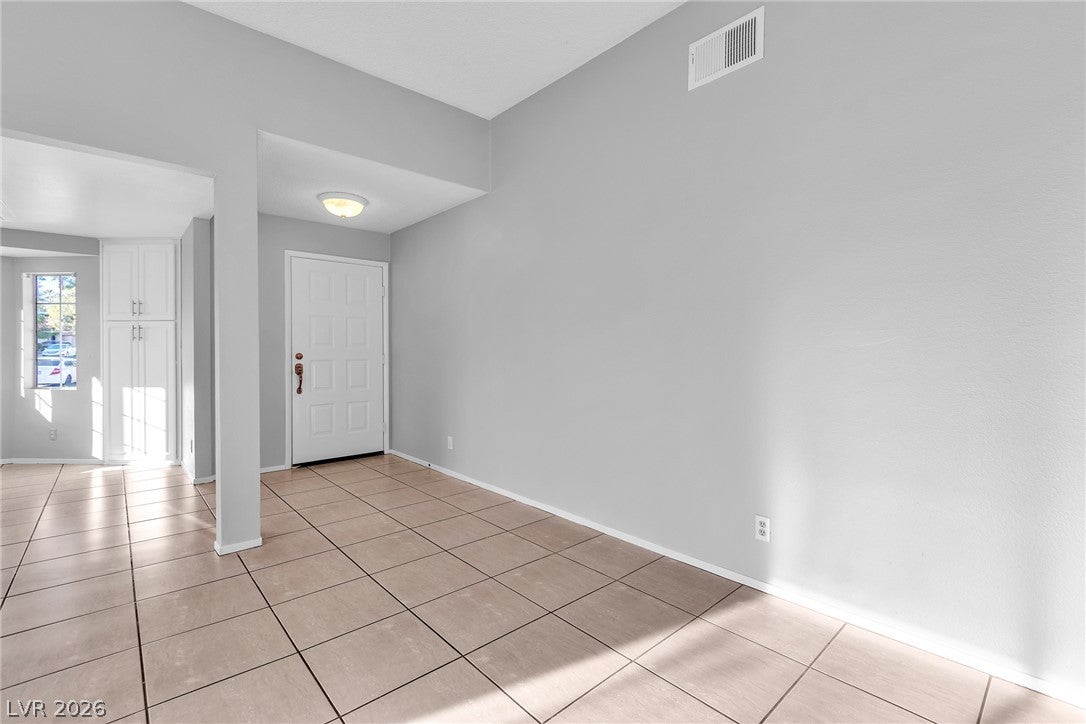 3216 Cristobal Way