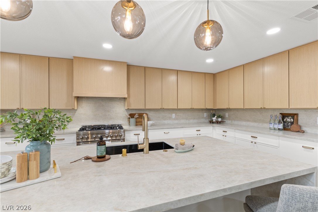 7167 La Puebla Street