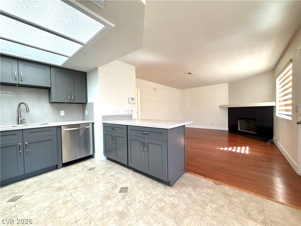 920 Rockview Drive 101