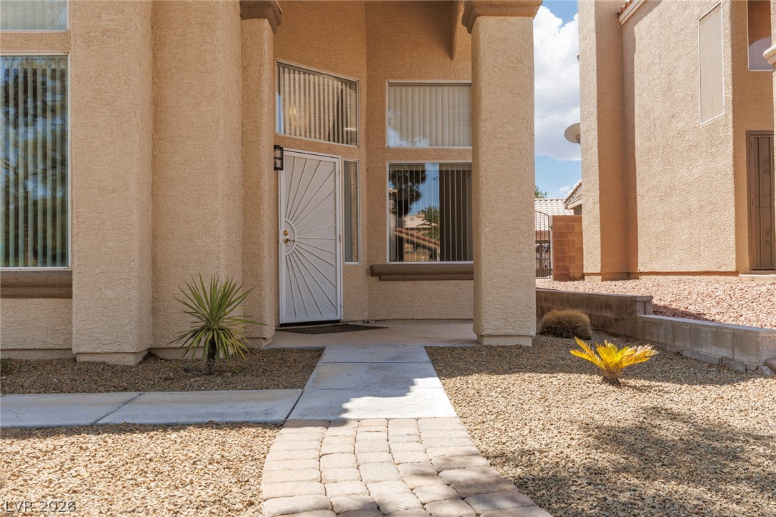 5309 Crimson Ridge Drive