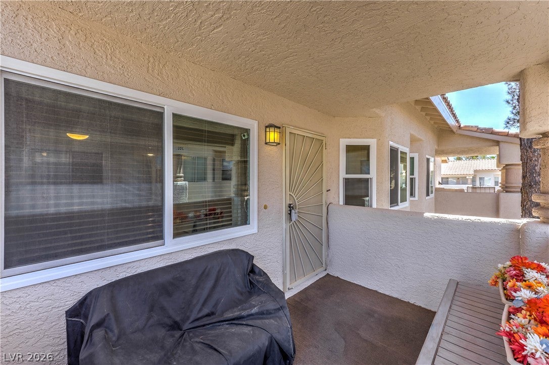 925 Rockview Drive 202