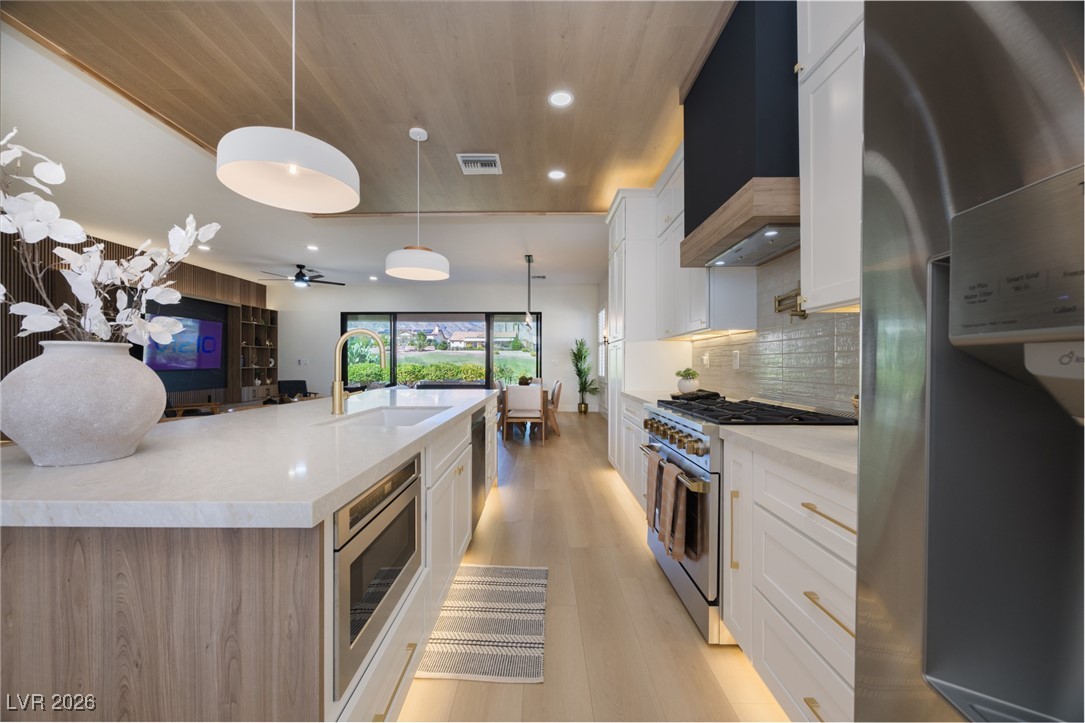 2725 Youngdale Drive