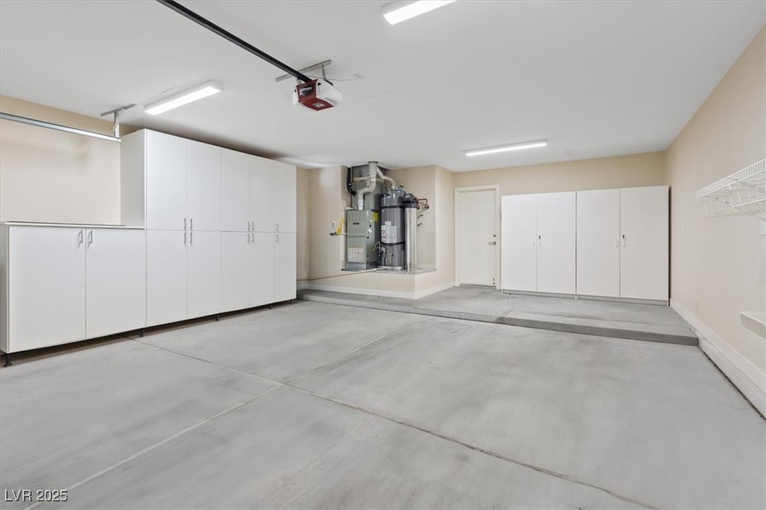 Las Vegas, Nevada 89134, United States, 2 Bedrooms Bedrooms, ,2 BathroomsBathrooms,Residential,Active,216124