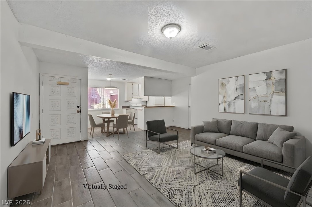 2236 E Desert Inn Road