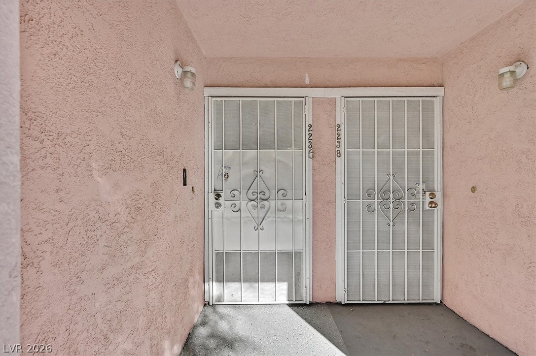 2236 E Desert Inn Road