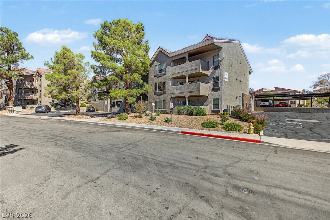 701 Capri Drive 10B