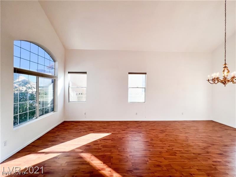 3553 Lazy Sun Lane