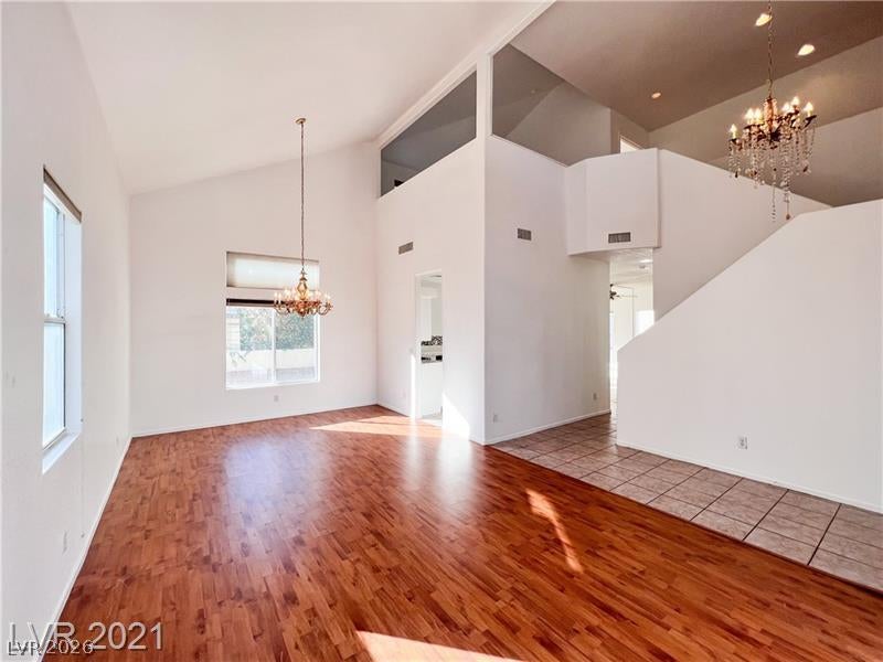 3553 Lazy Sun Lane