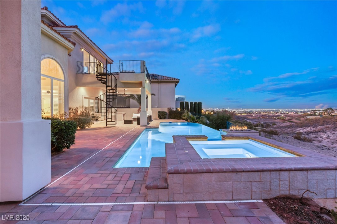 2660 Mirabella Street