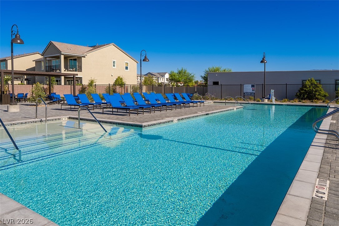 5727 Evening Jewel Avenue