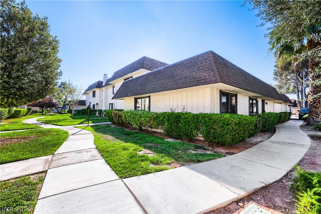 4180 Flamingo Crest Drive 3
