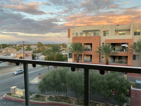 Photo of 15 E Agate Avenue #404, Las Vegas, NV 89123 (MLS # 2525111)