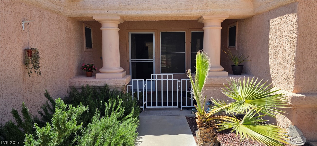 2453 Desert Sands Drive