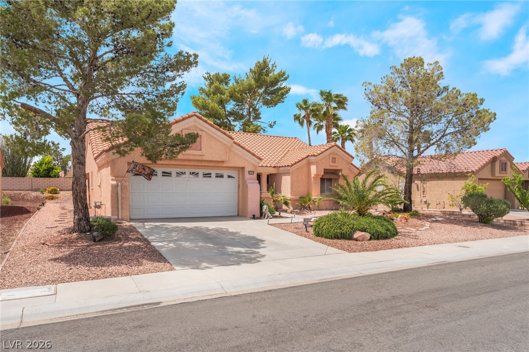 2453 Desert Sands Drive