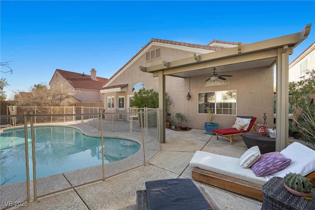 Las Vegas, Nevada 89117, United States, 4 Bedrooms Bedrooms, ,3 BathroomsBathrooms,Residential,Active,79187