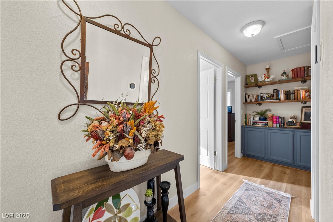 Las Vegas, Nevada 89117, United States, 4 Bedrooms Bedrooms, ,3 BathroomsBathrooms,Residential,Active,79187