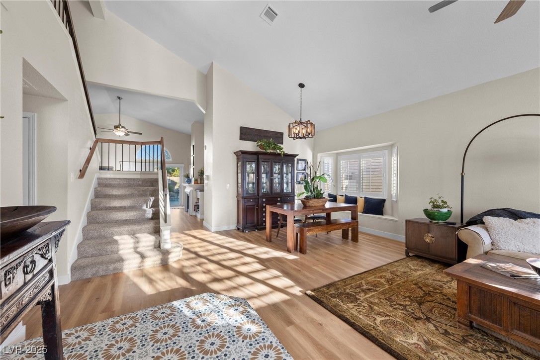 Las Vegas, Nevada 89117, United States, 4 Bedrooms Bedrooms, ,3 BathroomsBathrooms,Residential,Active,79187