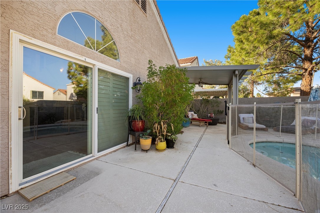 Las Vegas, Nevada 89117, United States, 4 Bedrooms Bedrooms, ,3 BathroomsBathrooms,Residential,Active,79187