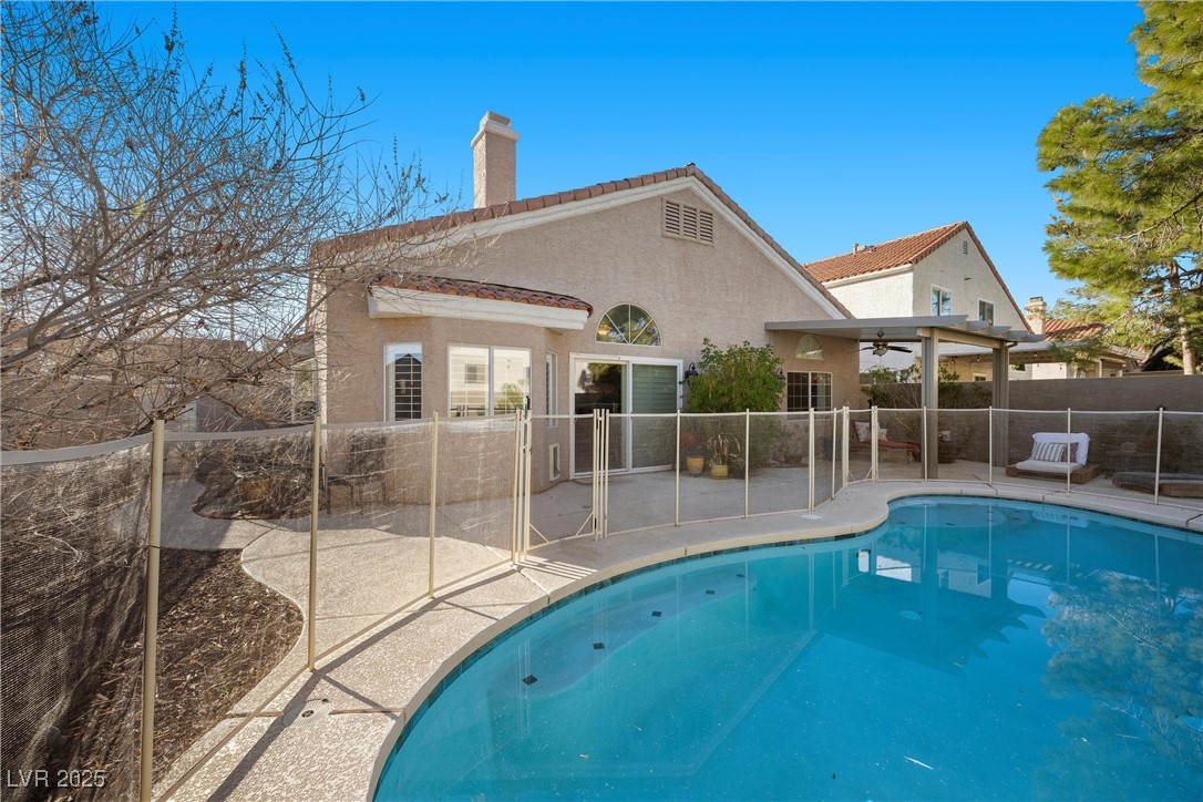 Las Vegas, Nevada 89117, United States, 4 Bedrooms Bedrooms, ,3 BathroomsBathrooms,Residential,Active,79187