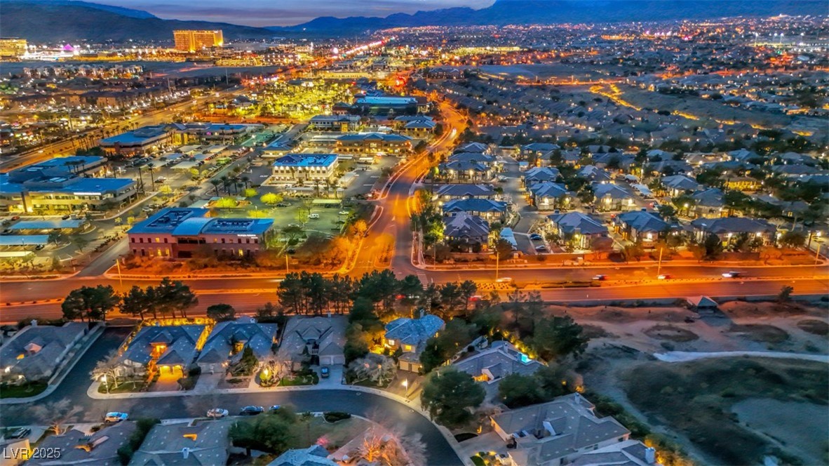 Las Vegas, Nevada 89145, United States, 3 Bedrooms Bedrooms, ,4 BathroomsBathrooms,Residential,Active,82971