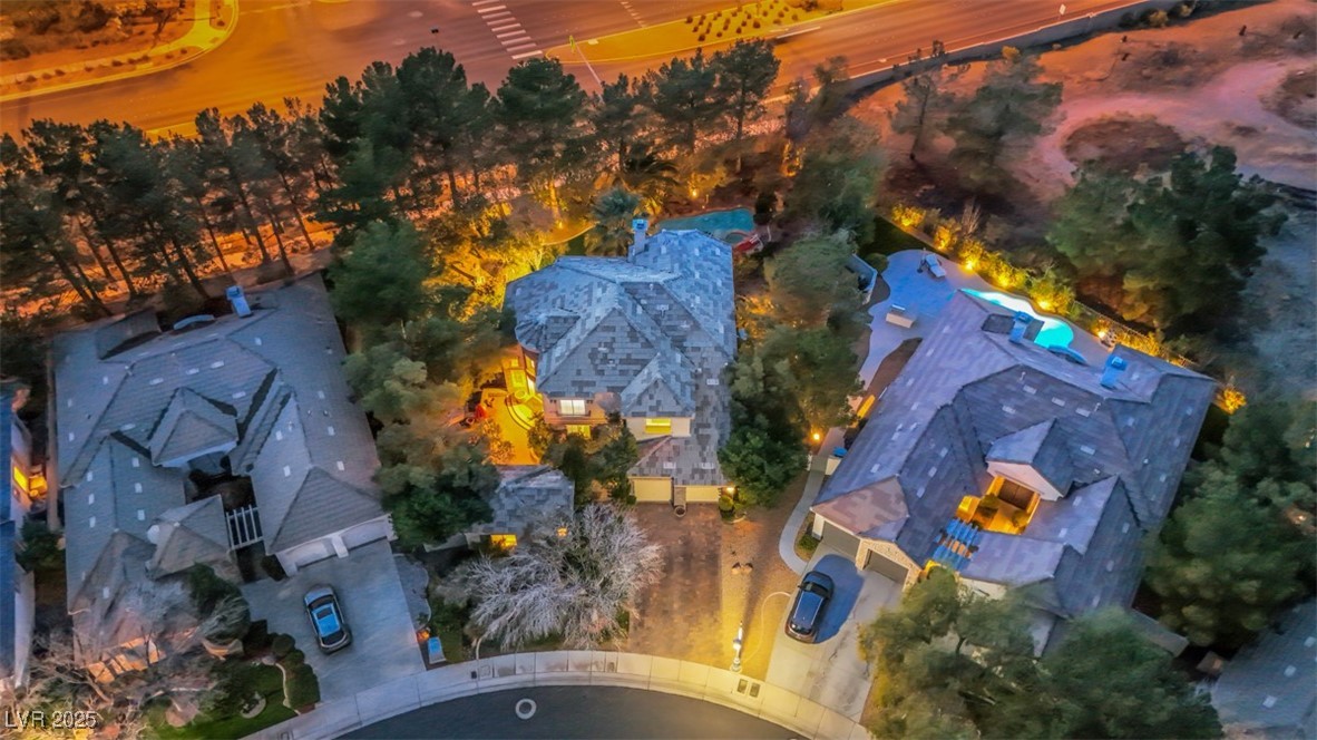 Las Vegas, Nevada 89145, United States, 3 Bedrooms Bedrooms, ,4 BathroomsBathrooms,Residential,Active,82971