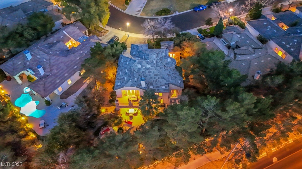 Las Vegas, Nevada 89145, United States, 3 Bedrooms Bedrooms, ,4 BathroomsBathrooms,Residential,Active,82971