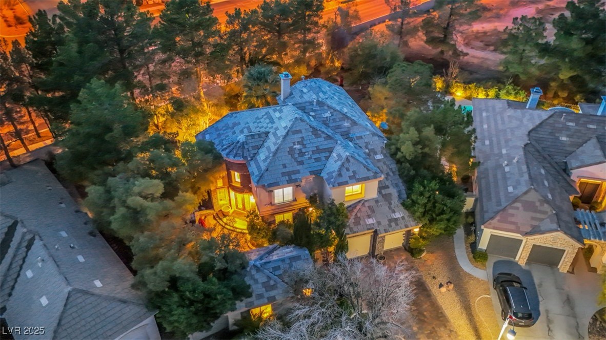 Las Vegas, Nevada 89145, United States, 3 Bedrooms Bedrooms, ,4 BathroomsBathrooms,Residential,Active,82971