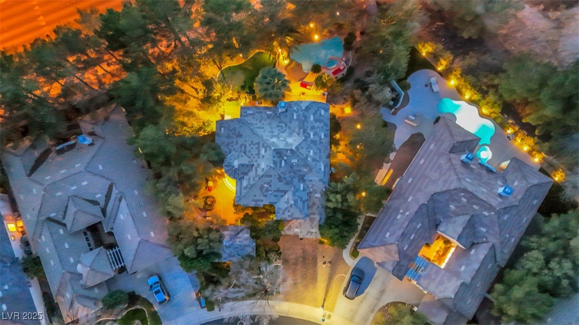 Las Vegas, Nevada 89145, United States, 3 Bedrooms Bedrooms, ,4 BathroomsBathrooms,Residential,Active,82971