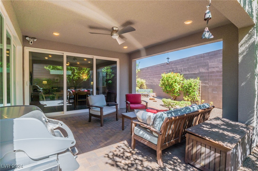 Henderson, Nevada 89052, United States, 3 Bedrooms Bedrooms, ,3 BathroomsBathrooms,Residential,Active,34091