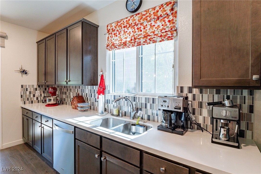 Henderson, Nevada 89052, United States, 3 Bedrooms Bedrooms, ,3 BathroomsBathrooms,Residential,Active,34091