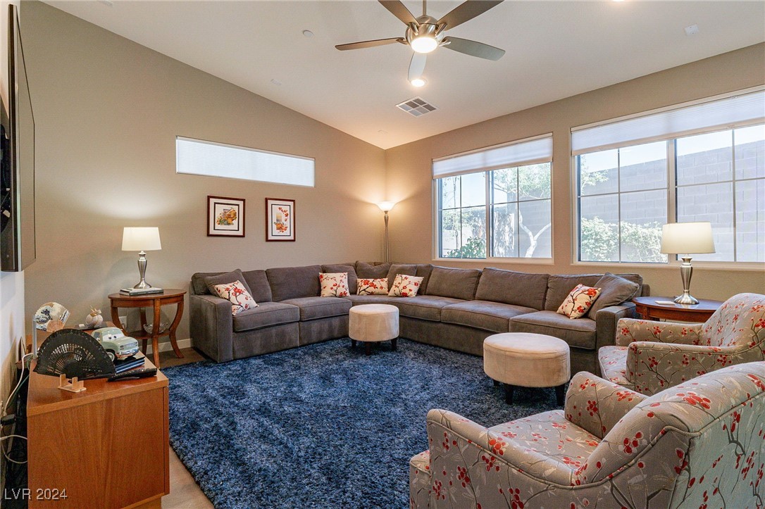 Henderson, Nevada 89052, United States, 3 Bedrooms Bedrooms, ,3 BathroomsBathrooms,Residential,Active,34091