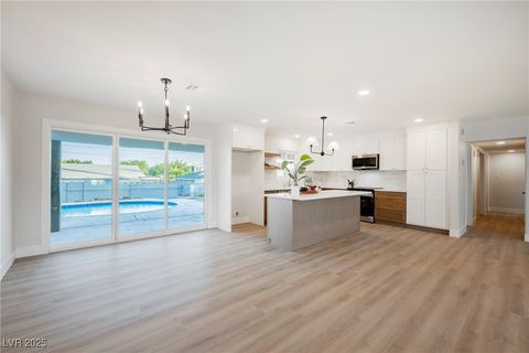 617 6th Street Boulder City NV 89005
