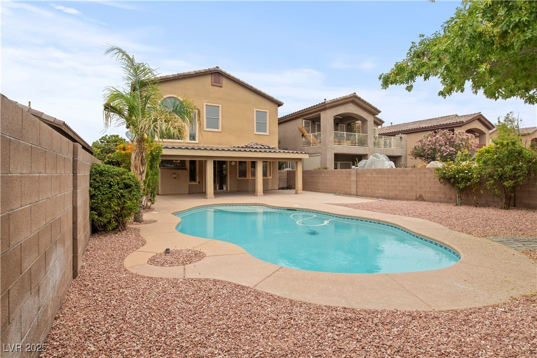 Las Vegas, Nevada 89129, United States, 4 Bedrooms Bedrooms, ,3 BathroomsBathrooms,Residential,Active,201191