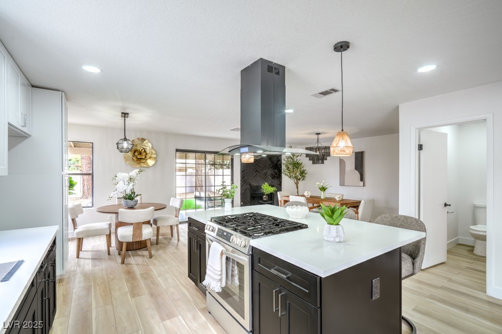 10009 Coral Sands Drive