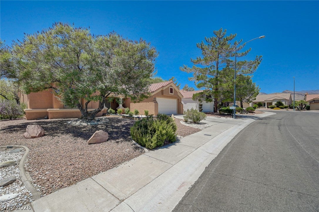 9617 GOLD BANK Drive