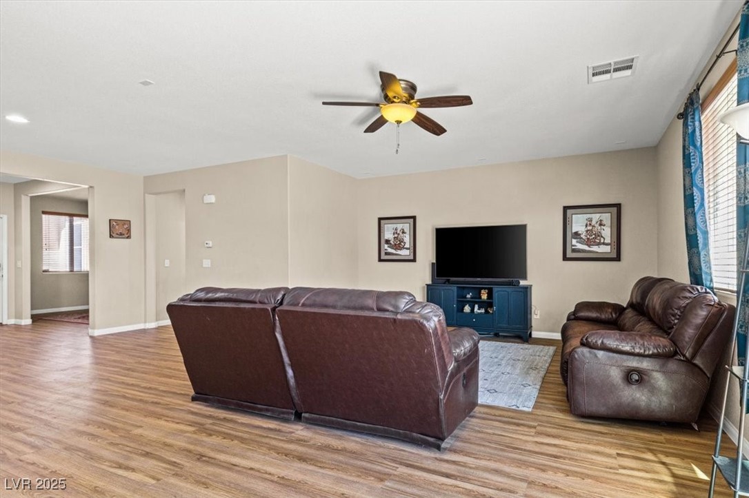 8140 Redbud Vine Street, North Las Vegas, Nevada image 13