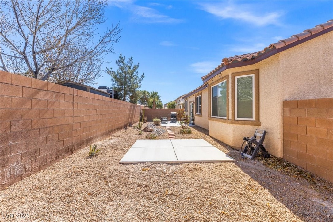 8140 Redbud Vine Street, North Las Vegas, Nevada image 36